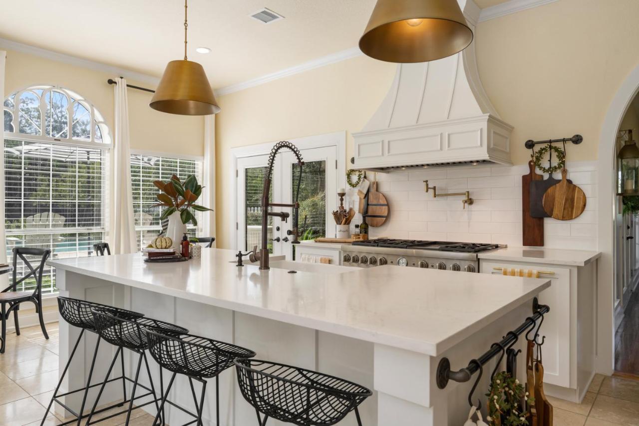 The Plantation House Boutique Inn Pflugerville Buitenkant foto