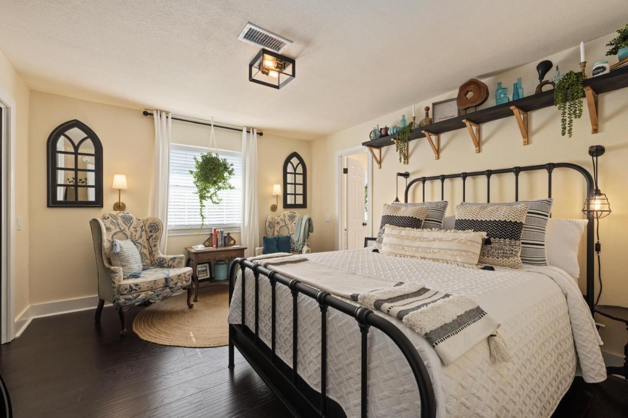 The Plantation House Boutique Inn Pflugerville Buitenkant foto