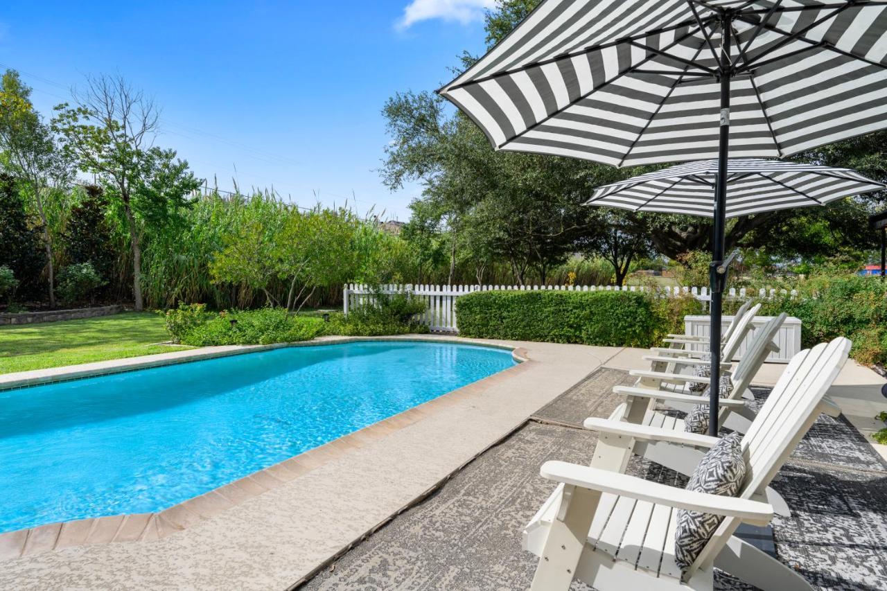 The Plantation House Boutique Inn Pflugerville Buitenkant foto