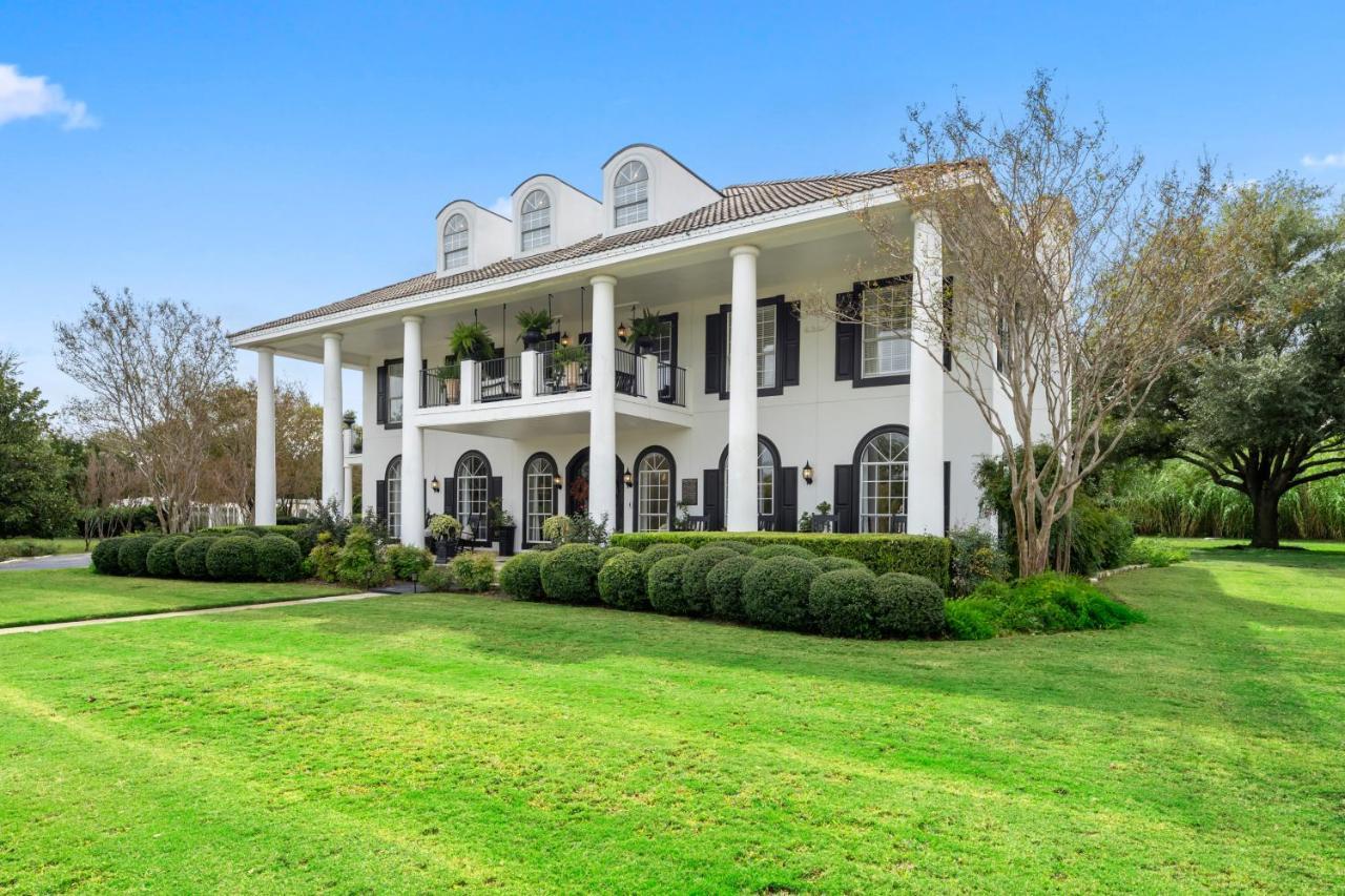 The Plantation House Boutique Inn Pflugerville Buitenkant foto