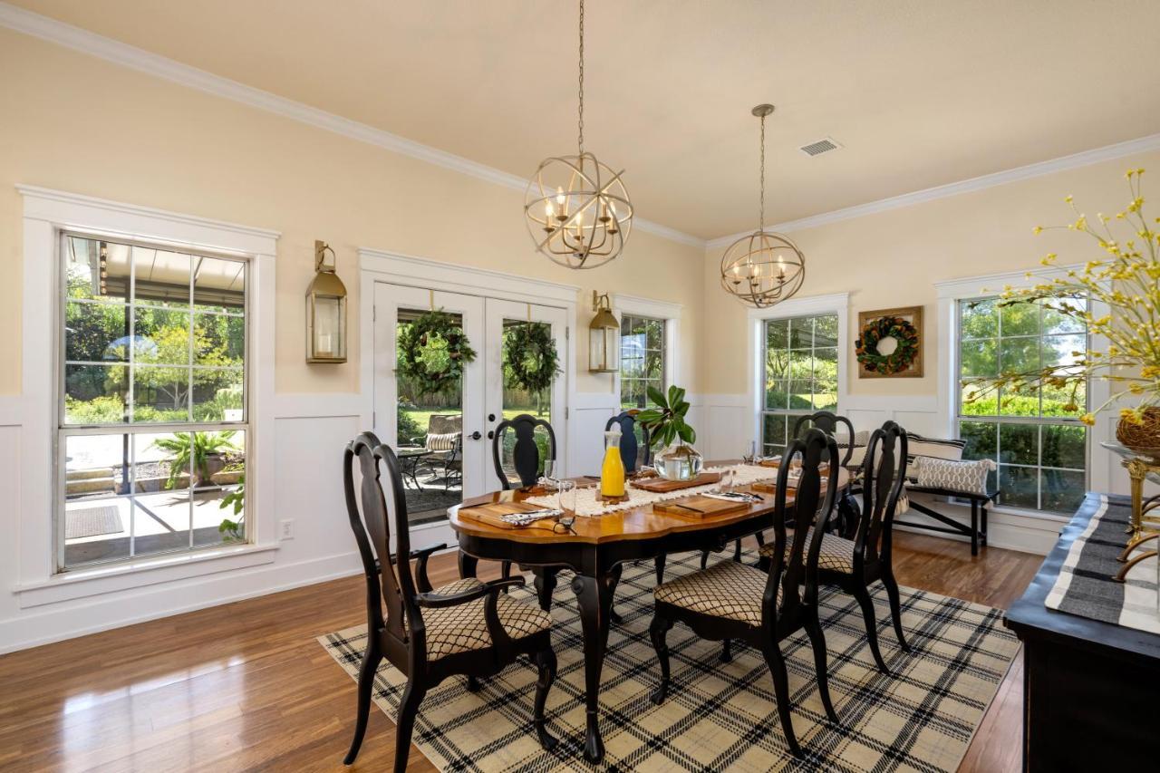 The Plantation House Boutique Inn Pflugerville Buitenkant foto