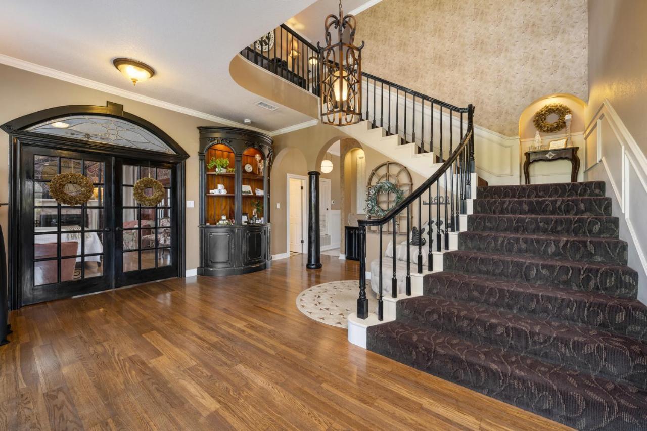 The Plantation House Boutique Inn Pflugerville Buitenkant foto
