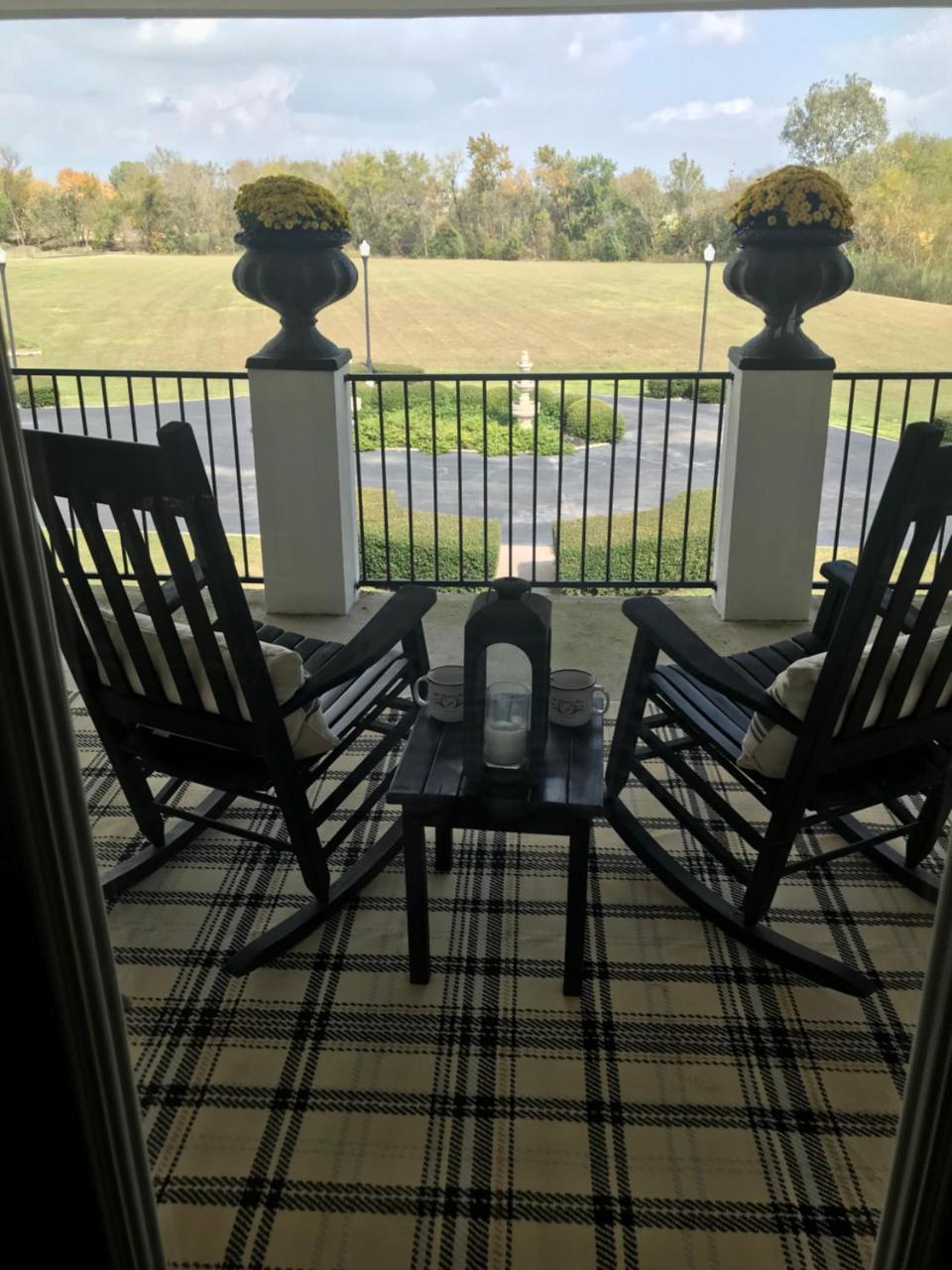 The Plantation House Boutique Inn Pflugerville Buitenkant foto