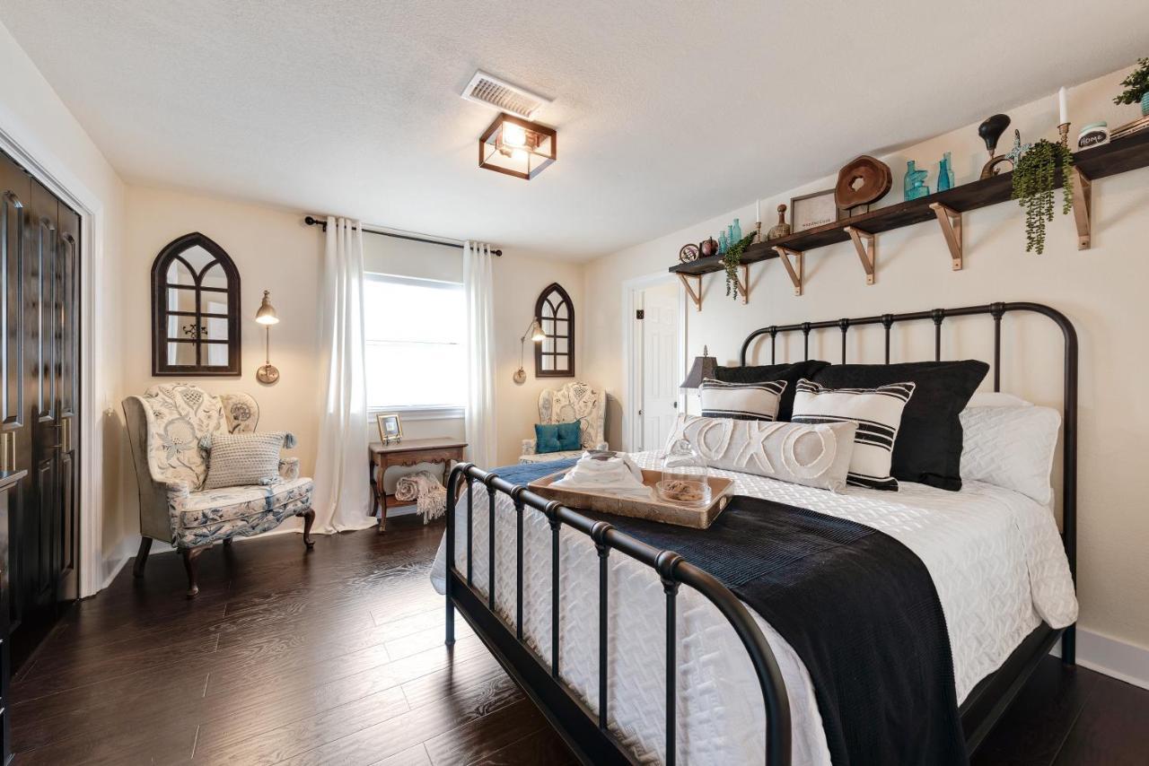 The Plantation House Boutique Inn Pflugerville Buitenkant foto